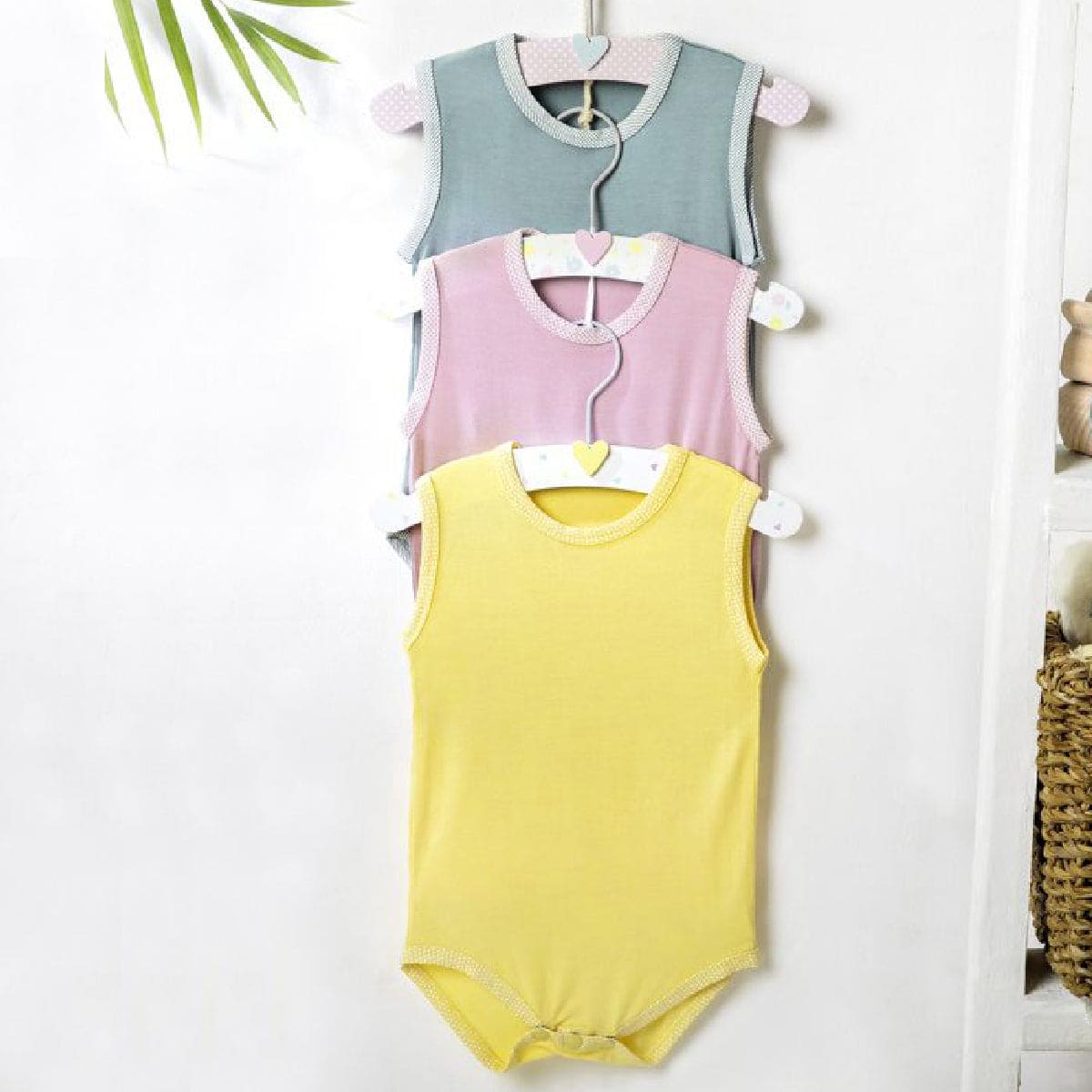 Pack Of 3 Sleeveless Soft Bamboo Stretch Onesies Pack Of 3 Sleeveless Soft Bamboo Stretch Onesies