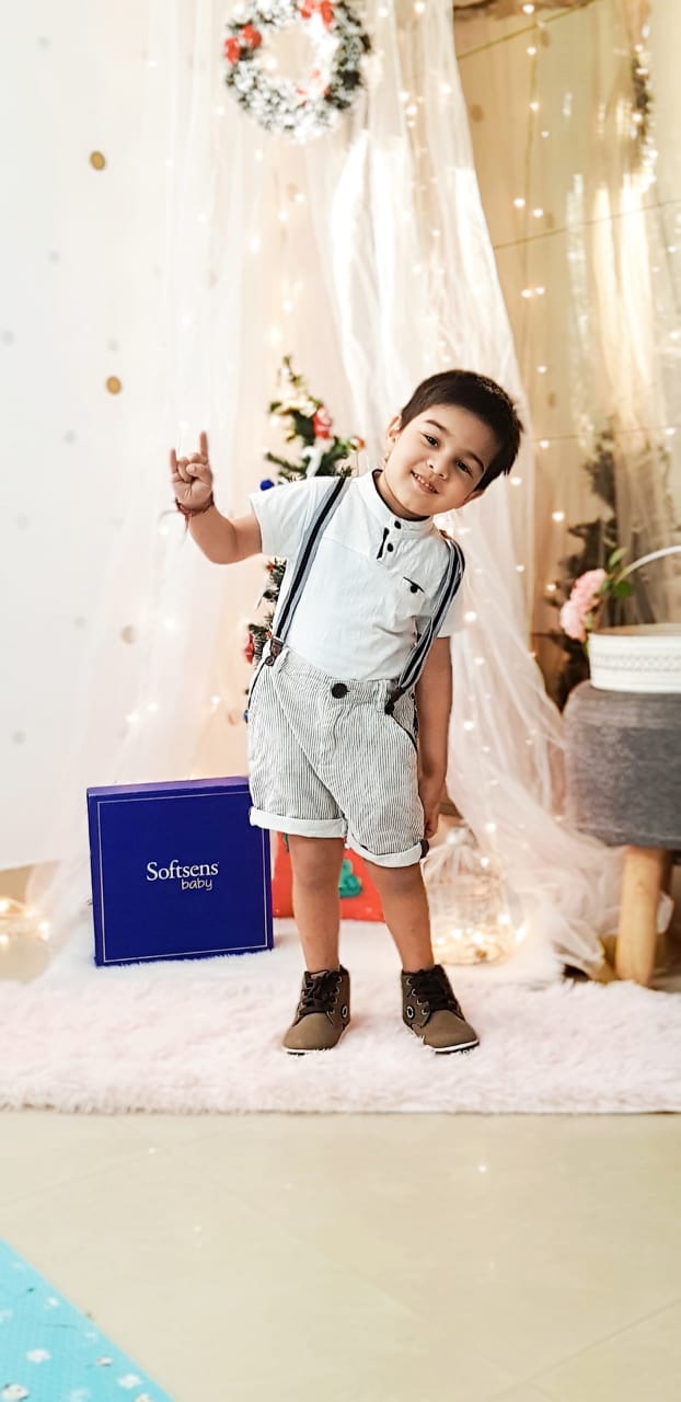 2-Piece Sleek Style Polo Tee & Oxford Shorts Set 2-Piece Sleek Style Polo Tee & Oxford Shorts Set