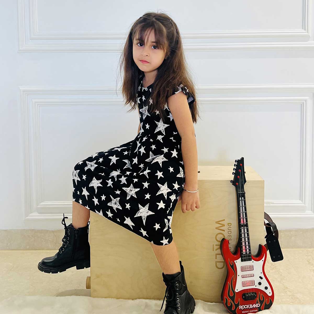 Rockstar ruffle sleeve dress 2-3 Years