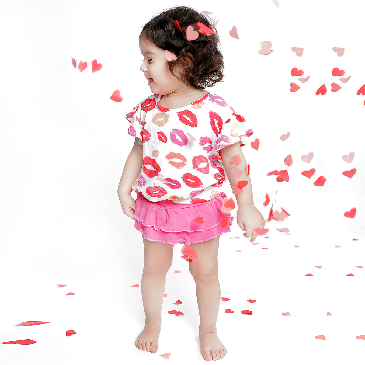 Sweet Kisses Long-sleeved Bamboo Bodysuit & Bloomers 2-pc Set