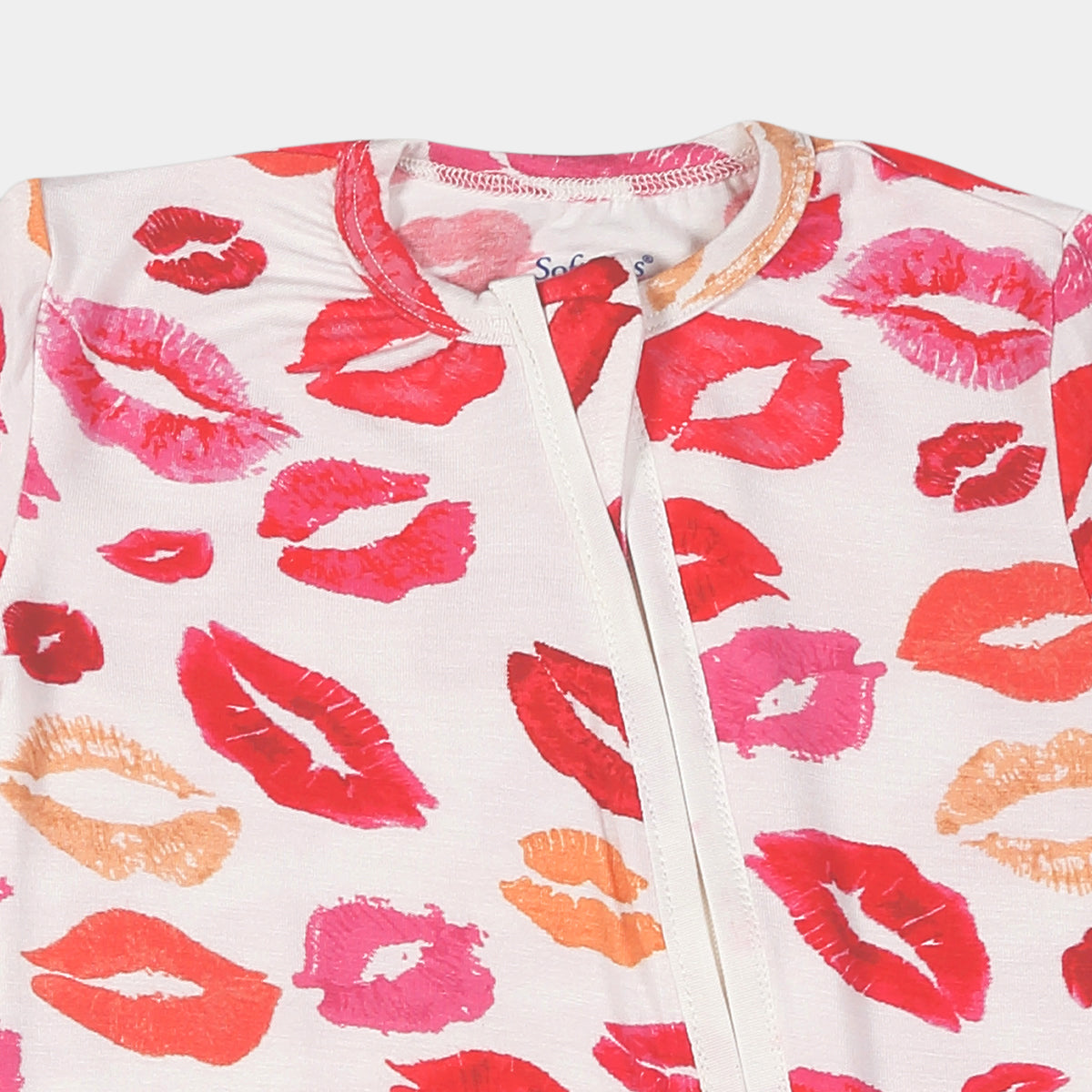 Sweet Kisses Bamboo Zipper Footie
