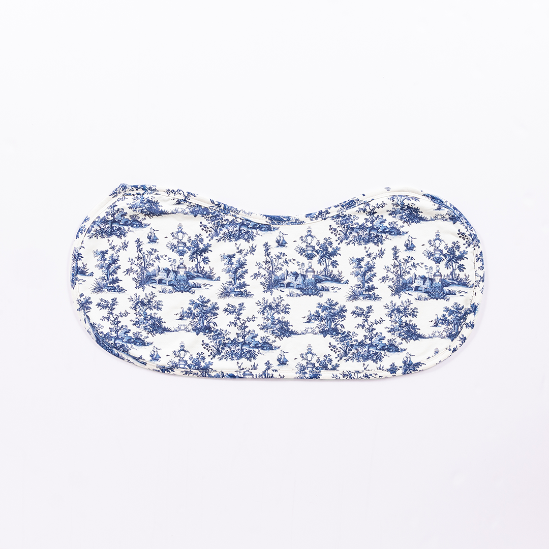 Vintage Toile Bamboo Burp Cloth